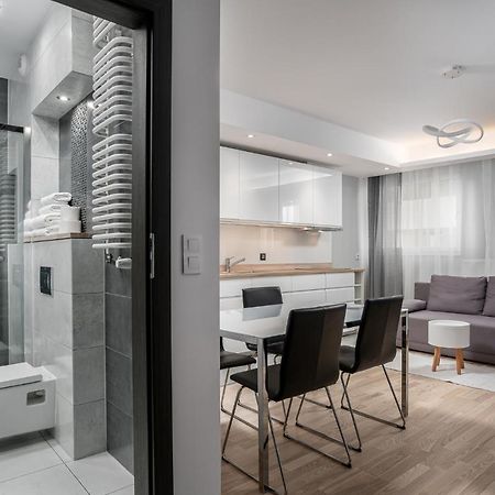 Rentplanet - Apartamenty Atal Tower فروتسواف المظهر الخارجي الصورة