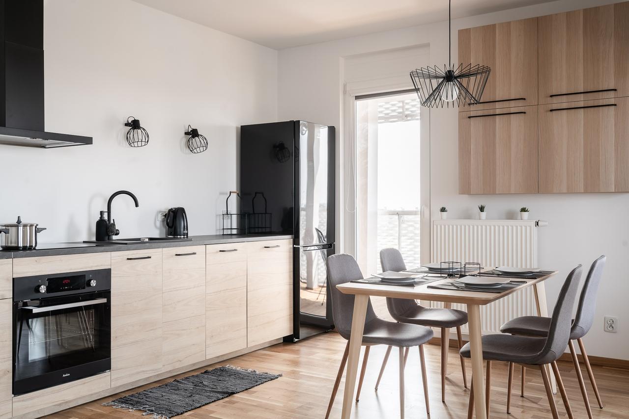Rentplanet - Apartamenty Atal Tower فروتسواف المظهر الخارجي الصورة